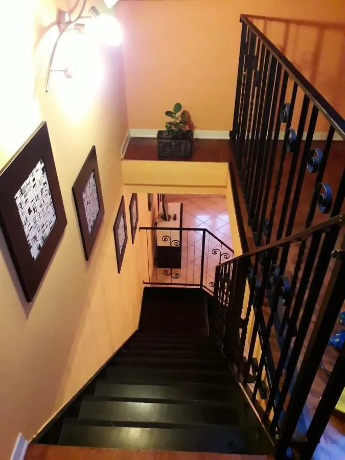 Apartment Casa Vacanze Nel Borgo Hotel Parma