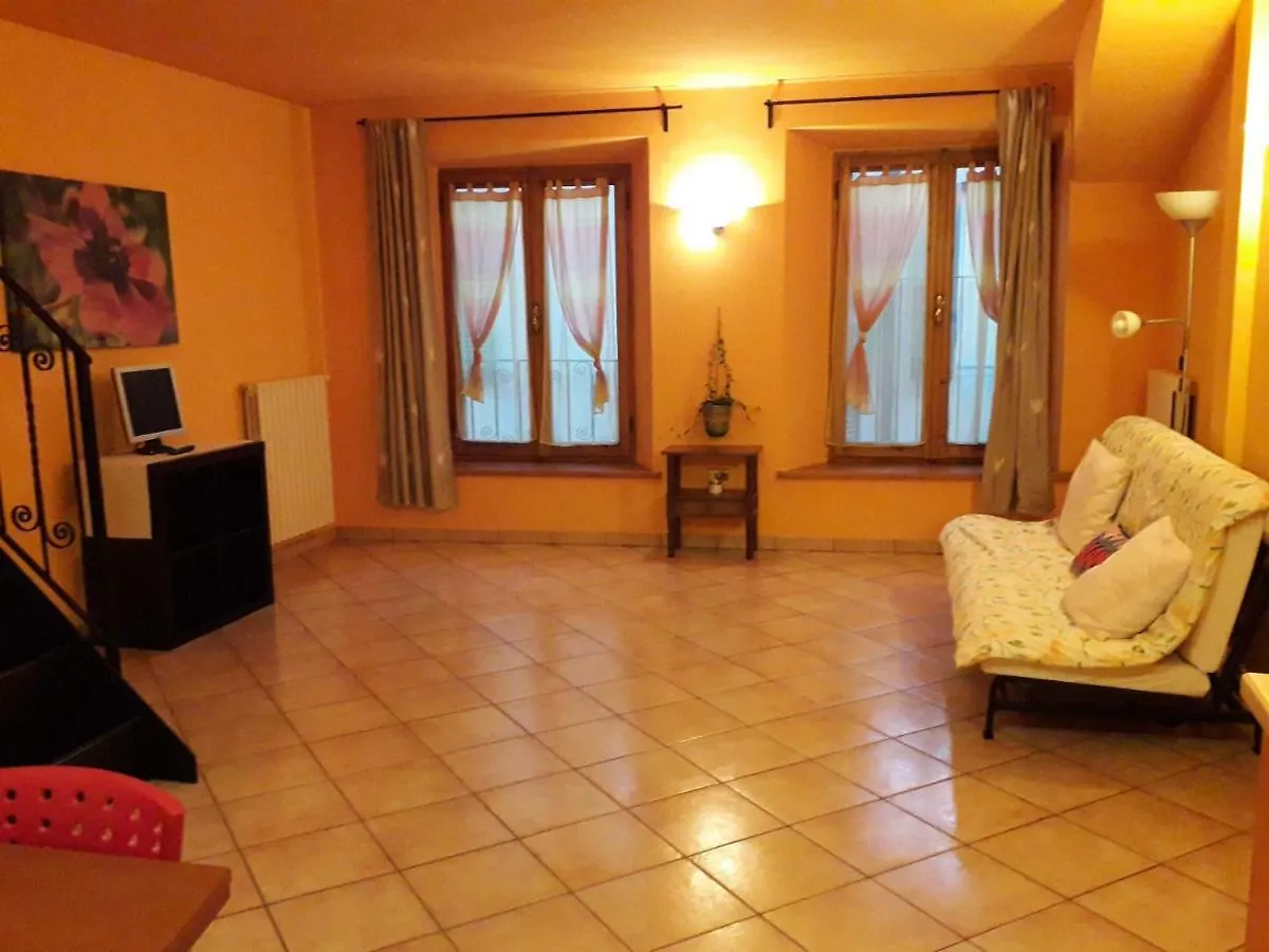Casa Vacanze Nel Borgo Hotel Parma Apartment